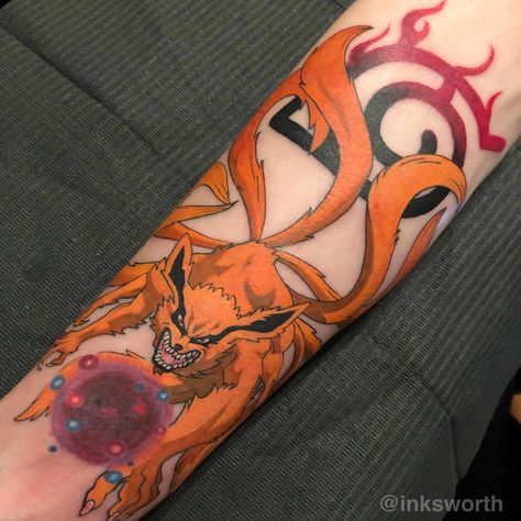 9 Tails Fox Tattoo, Kurama Tattoo, Tato Naruto, Chess Piece Tattoo, Thigh Tattoo Men, Naruto Kurama, Koi Tattoo Design, Kurama Naruto, Shape Tattoo