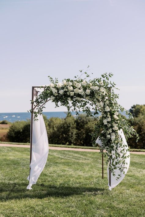 White and green wedding arbor Floral Chuppah, Dana Villas, White Wedding Arch, White And Green Wedding, Lush Wedding, Green Wedding Flowers, Wedding Arbor, Wedding Arbour, Wedding Flower Inspiration