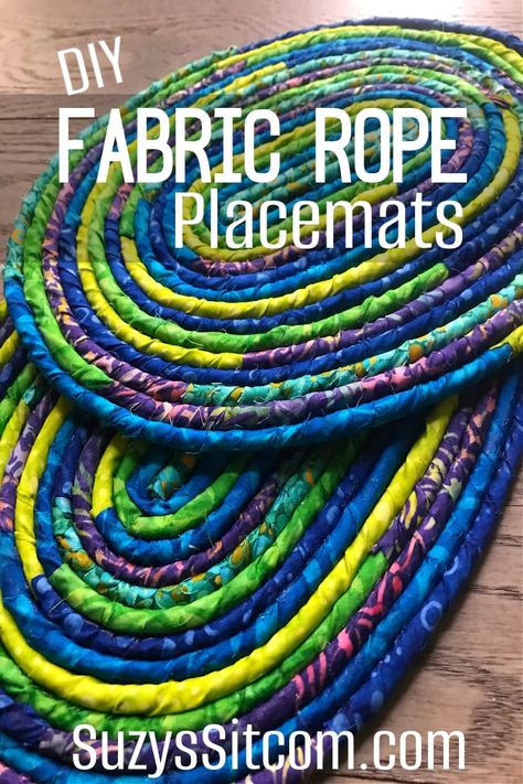 Coiled Rope Basket Diy, Rope Placemats, Recycling Fabric, Coiled Fabric Bowl, Trivets Diy, Fabric Rope, Fabric Basket Tutorial, Diy Placemats, Rope Bowls