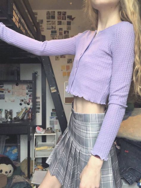 Living In London, Purple Cardigan, Body Inspiration, Pale Skin, Fit Body, Live Show, Girl Body, Perfect Body, Body Goals