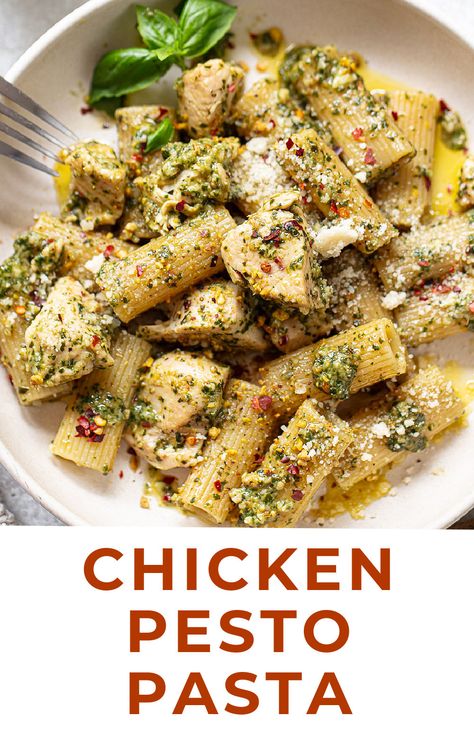 10-Minute Chicken Pesto Pasta Dinner Pesto Pasta Dinner, Basil Pesto Chicken Pasta, Recipes Using Pesto, Chicken Breast Pasta, Spring Dinners, Pesto Pasta Recipes Chicken, Basil Pesto Chicken, Ww Dinner, Chicken Pesto Pasta