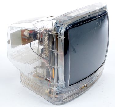 Transparent Electronics, Transparent Technology, Clear Electronics, Clear Tech, Clear Technology, Post Modern Design, Tech Aesthetic, Retro Gadgets, Retro Radio