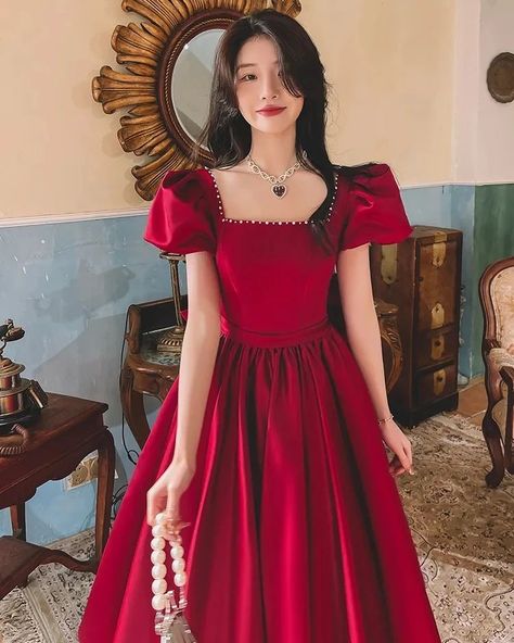 Wine red mid length and full length dress 😍 Available at wholesale prices 💕 #WomenWear #trendingfashions #winereddress #MidLengthDress #wholemart99 French Princess, Simple Evening Dress, Red Satin Dress, Satin Short, Red Long Sleeve, On The Run, Mid Length Skirts, The Run, Wedding Dress Styles