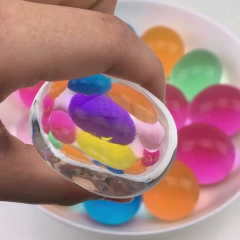 DIY How to Make Giant Orbeez Stress Ball! Clink the link to learn how: https://youtu.be/uAd9bCdq_rw Splat Balls, Diy Stressball, Baby Sleep Schedule, Diy Supplies, Fidget Toys, Christmas List, Slime, All You Need Is, More Fun