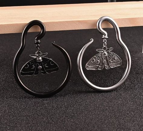 2pc Black Moth Moon Ear Hangers Ear Weights Ear Gauges Ear - Etsy Dangly Gauges, Love Piercings, Ear Stretching, Small Gauges, Ear Hangers, Daith Earrings, Ear Tunnels, Earring Storage, Alternative Jewelry