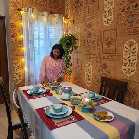 Tyohar ki baat nahi banati bina daawat ke ❤️ Do you agree? Dining wallpaper from @magicdecor_com Dining table cloth, Serveware, curtains from @urbanspacestore.in My outfit from @myntra Dining indianhomedecor Serveware. Indian festival . #FestiveTable #dinnerset #DiningInStyle #beautifulhomestartshere #homedecorfinds #homefindsb #indianhomedecor #ikeaindia #uchomes #amazonhomeindia Dining Wallpaper, Ikea India, Dining Table Cloth, Indian Festival, Festive Tables, My Outfit, Indian Home Decor, Indian Festivals, Amazon Home