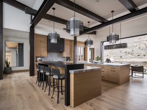 The 10 Most Popular Kitchens So Far in 2024 Mountain Modern Light Fixtures, Mountain Modern Home Interiors Bathroom, Mountain Home Kitchen Ideas, Mountain Kitchen Ideas, Lake Bar, Bunker House, Colorado Kitchen, Heber Utah, Modern Industrial Kitchen