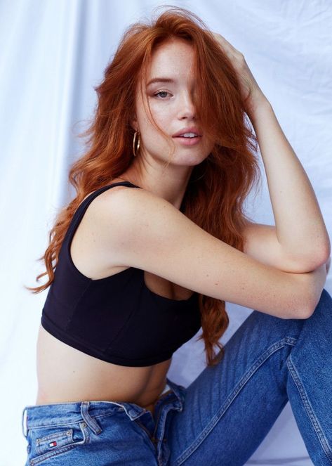 Riley Rasmussen, The Supernatural, Face Claims, Supernatural, Fanfiction, Coming Soon, Books Wattpad, Sports Bra, Wattpad