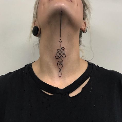 Hand Poked Tattoos on Instagram: “Unalome. Thank you so much Elise for the trust! #handpoked at @laflorsagradatattoo #stickandpoke #unalometattoo” Unalome Neck Tattoo, Unalome Tattoo Neck, Uli Tattoo, Tattoo Henna Design, Bw Tattoo, Ankh Tattoo, Neck Tattoo Ideas, Throat Tattoo, Unalome Tattoo