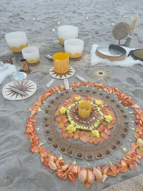 Honor the Full Moon with a Sound Bath at the Beach ✨🌟 Reflect on the past month, connect with like minded souls and find deep meditation with our Crystal Singing Bowls. Made for unique Sound Bath experiences, New and Full Moon Ceremonies, Sound Healing, Retreats, Yoga and much more! 📸 by @andrea_mihalik Sound Bowls, Chakra Bowl, Sister Circle, Crystal Singing Bowls, Wellness Workshop, Healing Retreats, Moon Beach, Healing Room, Moon Setting