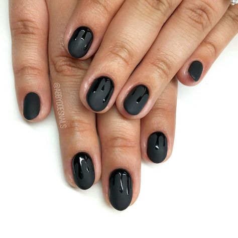 Black Matte And Gloss Nails, Matte Black Halloween Nails, Short Nails Matte, Manicure Halloween, Gloss Nails, Abby Johnson, Black Halloween Nails, Matte Black Nails, Nails Matte