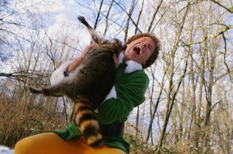 Buddy the elf getting attacked by a raccoon Elf 2003, Buddy The Elf, A Hug, The Elf, Elf, Quotes, Christmas