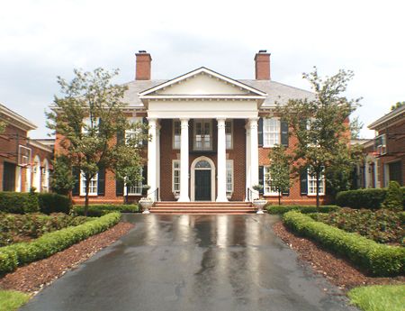 Tensweep home in New Albany Georgian Estate, New Albany Ohio, Georgian Style Homes, Georgian Mansion, House Facade, Colonial Style Homes, Old Mansions, Luxury Car Interior, American Classic Cars