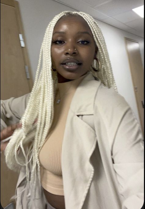 White Braids, Silver White Hair, Blonde Box Braids, Big Box Braids Hairstyles, Blonde Braids, Cute Box Braids Hairstyles, Magic Hair, Pretty Braided Hairstyles, Black And Blonde