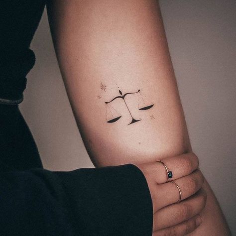 Lady Justice Minimalist Tattoo, Law Inspired Tattoo, Attorney Tattoo Ideas, Balance Scale Drawing, Libra Tattoo Designs For Women, Scales Tattoo Balance, Libra Tattoos For Women, Best Libra Tattoos, Law Tattoo Ideas