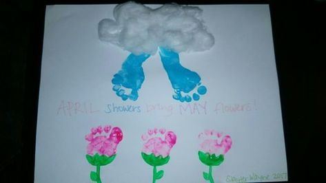 Spring art projects for kids!  April showers; May flowers.  Preschool, daycare, or home craft.  Very colorful. Art Projects For Infants, Flower Art Projects For Kids, Projects For Infants, Flower Art Projects, Baby Footprint Crafts, Baby Footprint Art, May Flower, April Crafts, Spring Art Projects