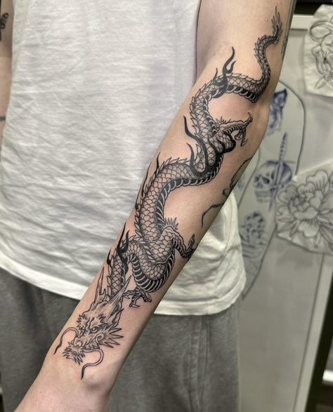 Fantasy Dragon Tattoo Arm, Dragon Tattoo Wrapped Around Forearm, Tattoos In Greek, Dragon Drawing Tattoo, Tattoo Forearm Mens, Dragon Tattoo Wrapped Around Arm, Dragon Forearm Tattoo, Dragon Arm Tattoo, Dragon Tattoo Forearm