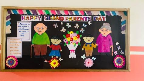 Grand Parents Day Decorations On Bulletin Board Grand Parents Day Bulletin Board, Decoration For Grandparents Day, Grandparents Day Chart Ideas, Grandparents Day Board Decoration, Grand Parents Day Celebration, Grandparents Day Decoration Ideas, Grand Parents Day Crafts Kids, Grand Parents Day Decoration In School, Grandparents Day Decorations For School