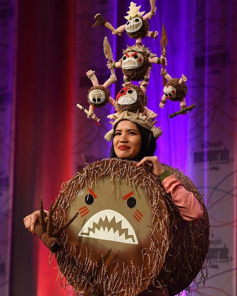 Diy Kakamora Coconut Costume, Moana Tamatoa Costume, Moana Pua Costume, Moana Group Costume, Moana Musical Costumes, Moana Coconut Pirates Costume, Moana Float Parade, Moana Jr Props, Moana Villagers Costumes