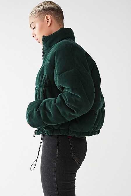 Corduroy Puffer Jacket Outfit, Corduroy Puffer Jacket, Corduroy Puffer, Winter Jacket Outfits, Puffer Jacket Outfit, Fluffy Jacket, Teenage Fashion Outfits, Edgy Fashion, Coats Jackets Women