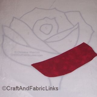 Flower Applique Patterns, Rose Patterns, Quilt Wall Hanging, Jelly Roll Quilt Patterns, Quilt Wall, Rose Quilt, Quilt Block Patterns Free, Applique Quilt Patterns, Bouquet Of Roses