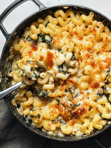 Cavatappi Pasta, Spinach Artichoke Pasta, Weeknight Pasta, Pasta Macaroni, Artichoke Pasta, Cheese Spinach, Party Dip, Sundried Tomatoes, Baked Pasta