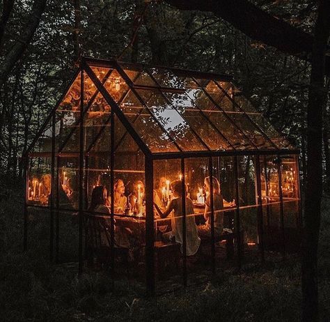 Compact Living on Instagram: “📍By the #MississippiRiver, Minnesota | 📷 @foxmeetsbear & @mattlien #BookOfCabins #PrefabNsmallhomes #CompactLiving #FABprefab #Prefapedia…” Candle Light Dinner, Compact Living, Green House, Plant Lady, Glass House, Dream Garden, Garden Room, Bushcraft, In The Woods