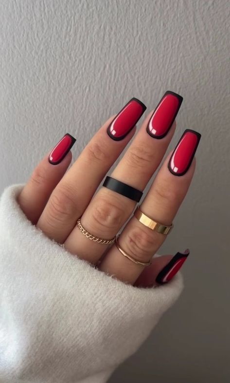 Red Colorful Nails, Red Cartoon Nails, Cartoon Style Nails, Valentines Day Nails Matte, Stiletto Nails Neon, Stylish Nails Red, Christmas Goth Nails, 2d Nails, Red Short Nails Ideas