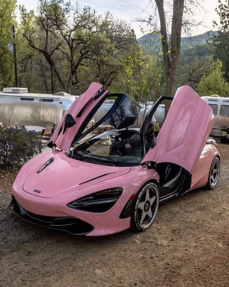 Pink Mclaren, Car Manifestation, Brownie Packaging, Hello Kitty Car, Girly Car, Custom Muscle Cars, Nice Cars, Classy Cars, Pink Car