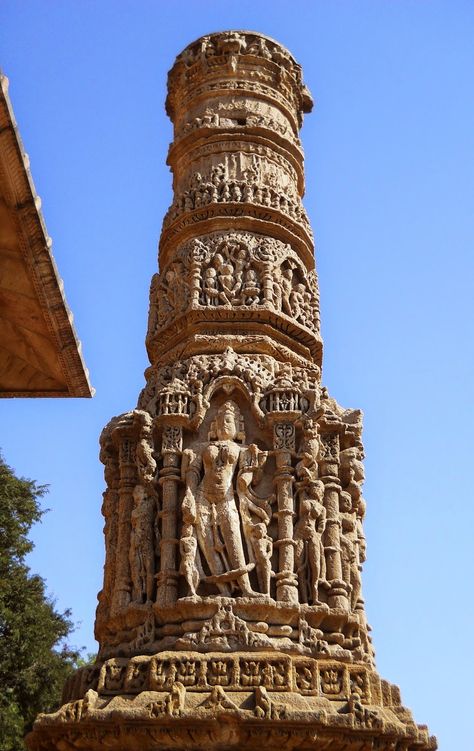 Modhera Sun Temple, Temple Carvings, Sun Temple, Hotel Bali, Sanctum Sanctorum, Temple India, Indian Temple Architecture, India Architecture, Temple Ruins