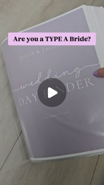 Diy Wedding Planner Binder, Inspo Reference, Wedding Day Binder, Day Of Coordinator, Photography List, Diy Wedding Planner, Wedding Planner Binder, Wedding Binder, Planner Binder