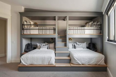 A peek inside this dreamy Utah house with absolutely stunning design ideas Millhaven Homes, Bunk Room Ideas, Apartemen Studio, Bunk Bed Room, Bunk Bed Rooms, Custom Bunk Beds, Modern Bunk Beds, Bunk Beds Built In, Kids Interior Design