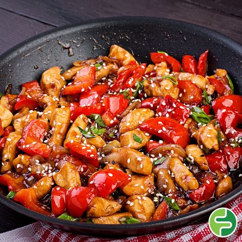 Low FODMAP Chicken Stir-Fry | FODMAP Friendly Sweet Thai Chili Chicken, Asian Chicken Marinade, Thai Chili Chicken, Food Recipes For Dinner Healthy, Green Beans Stir Fry, Beans Stir Fry, Sweet Thai Chili, Chicken And Green Beans, Low Fodmap Vegetables