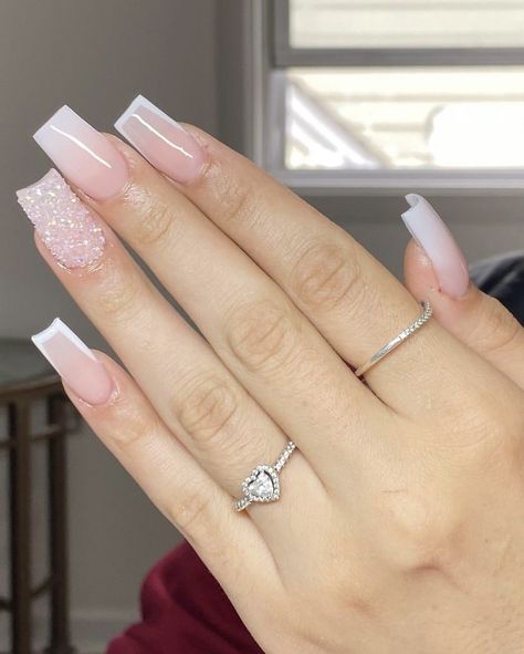 Confirmation Nail Ideas, Nail Ideas Pink, Henna Nails, Special Nails, Girly Acrylic Nails, French Tip Acrylic Nails, Casual Nails, Short Square Acrylic Nails, Acrylic Nails Coffin Pink