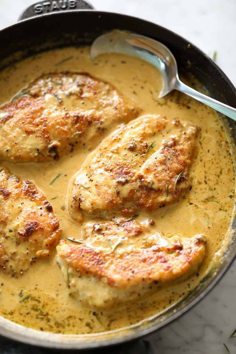 Creamy French Mustard Chicken - Cafe Delites French Mustard Chicken, Home Food Recipes, Mustard Chicken Breast, Wine Cream Sauce, White Wine Cream Sauce, French Mustard, Mustard Chicken Recipes, Chicken Recipes Boneless, Cafe Delites