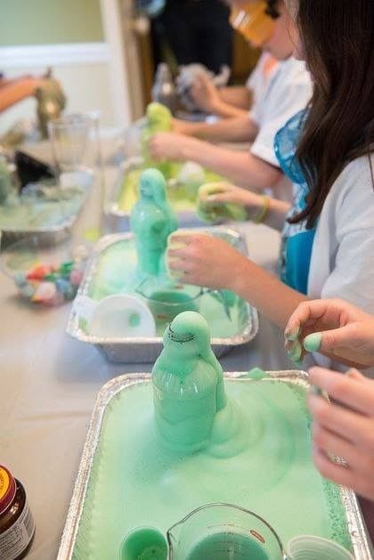 Stem Birthday Party Activities, Stem Party Ideas, Engineering Birthday Party Ideas, Mad Scientist Party Experiments, Mad Scientist Day At School, Chemistry Birthday Party, Stem Birthday Party Ideas, Science Experiment Birthday Party, Ada Twist Scientist Activities