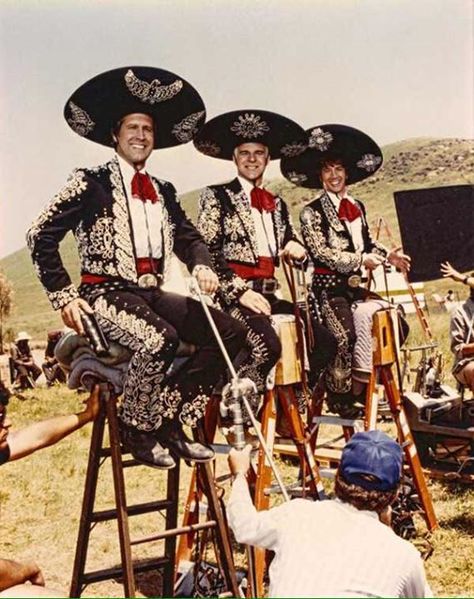 Chevy Chase, Steve Martin and Martin Short on their “horses” on the set of Three Amigos Glenn Martin, The Three Amigos, Three Amigos, Only Murders In The Building, Martin Short, Spanish Armada, American Comedy, Chevy Chase, Steve Martin