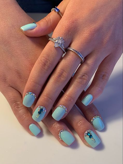 Nail Extensions With Stones, Nail Extension With Stones, Blue Nails With Stones, Blue Nails With Crystals, Nail Stone Design, Nail Design Short Square, White Nail Acrylic, Nail Crystal Designs, Short Square Nail