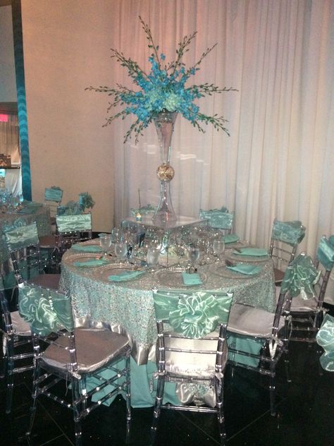 Little Mermaid Wedding, Green Decoration, Quinceanera Ideas, Planning Business, Event Planning Business, Reception Hall, Green Decor, Centre Pieces, Wedding Deco