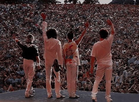 Queen Aesthetic Band, Queen Band Aesthetic, Queen Icon, Band Aesthetic, Borhap Cast, Freddy Mercury, Queen Aesthetic, Queen Photos, John Deacon