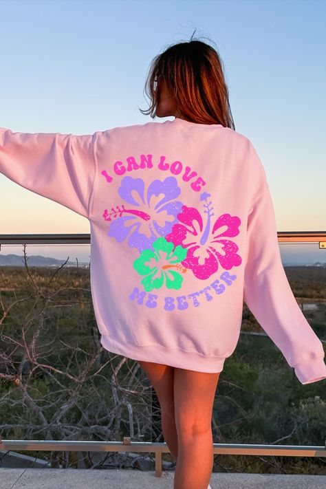 Colourful Beach Outfit, Shirt Beach Outfit, I Can Love Me Better, Pikachu Hoodie, Hawaii Sweatshirt, Sweatshirt Preppy, Girl Surfer, Preppy Sweatshirts, Hoodies Aesthetic