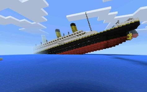 Cool Titanic map in minecraft pe Minecraft Titanic, Skins Minecraft, Minecraft Inspiration, Minecraft Pocket Edition, Minecraft Plans, Minecraft Pe, Pocket Edition, Minecraft Projects, Minecraft Designs