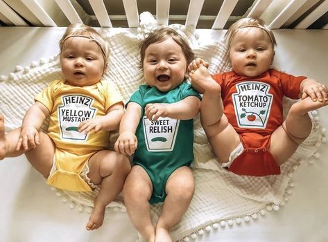 Triplets Babies Newborns, Halloween Matching Costumes, Triplets Nursery, Matching Baby Outfits, Triplet Baby Shower, Newborn Triplets, Baby Clothes Onesies, Twin Baby Shower Gifts, Home Halloween Costumes