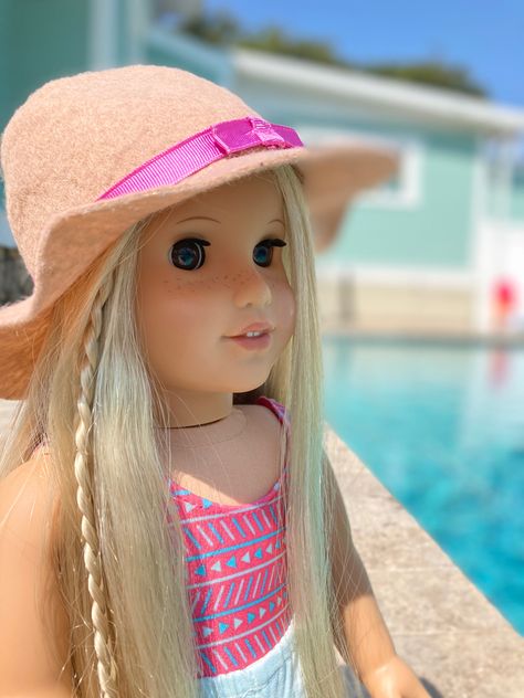 American Girl Doll Aesthetic, Ag Doll Hairstyles, Og Dolls, American Girl Doll Sets, American Girl Doll Hairstyles, Girl General, American Girl Doll Furniture, Doll Aesthetic, Baby Alive Dolls