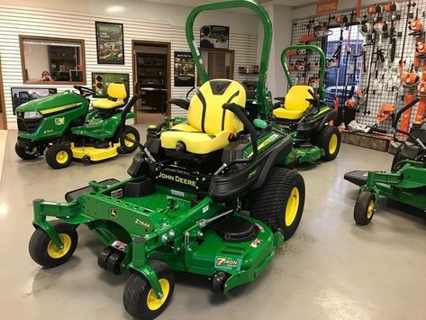 John Deere Riding Mowers, Old John Deere Tractors, John Deere Lawn Mower, John Deere Mowers, Mowers For Sale, Zero Turn Lawn Mowers, Riding Mowers, Armored Truck, Zero Turn Mowers