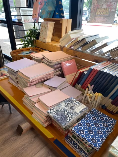 Multi colored notebooks and journals Nice Stationary, Stationary Shop Aesthetic, Aesthetic Stationery Shop, Stationery Supplies Notebooks, Stationary Aesthetic, The Stationary Shop Book, Japanese Stationary Store, Teacher Stationary, Studying Stationary