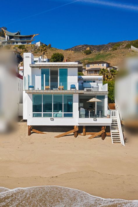 Paris Hilton House, Glass Mansion, Beach Townhouse, Apartment Front, Malibu House, Malibu Beach House, Oceanside California, Beachfront House, Malibu Beach