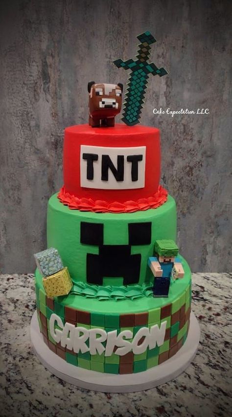 Minecraft Theme Cake, Sports Birthday Cakes, Minecraft Birthday Cake, 6th Birthday Cakes, Minecraft Theme, Minecraft Birthday Party, Minecraft Cake, Minecraft Birthday, Childrens Birthday Cakes