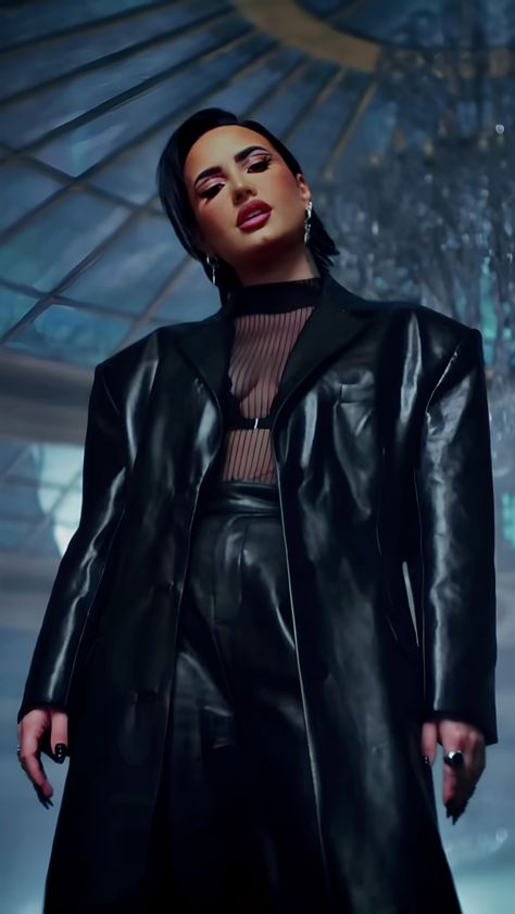 #Demi lovato, 2023, #ddlovato, #lovatics , #love, #beautiful, #celebrity, #music, #videos Demi , #photos Demi, selfie, singer , Tik Tok, Instagram, Twitter , Facebook, @ddlovato♥️ Still Alive Demi Lovato Rock, Demi Lovato 2023, Rock Chick Style, Demi Lovato Style, Ariana Grande Outfits, Celebrity Music, Still Alive, Badass Women, Pop Rock