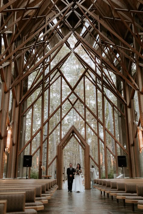 Red Wood Wedding Venues, Fairytale Inspired Wedding Dress, Pretty Chapel Wedding, Nature Wedding Venue Aesthetic, November Wedding Venues, Glass Wedding Chapel, Forest Chapel Wedding, Mountain Chapel Wedding, Beautiful Chapel Wedding